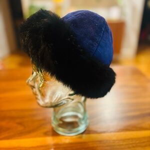 Vintage Velvet and Faux Fur Bonnet with Real Leather – GRAVEL Winter Accessory